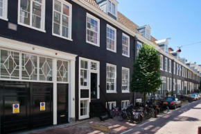 Отель Luna's Hideaway  Амстердам